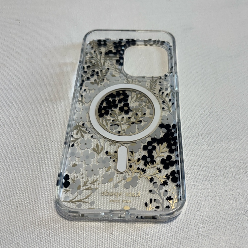 Kate Spade iPhone 15 Pro Max Case - Picture 6 of 11